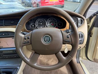 Jaguar X-type 2.0D SE Saloon 4dr Diesel Manual (149 g/km, 128 bhp)