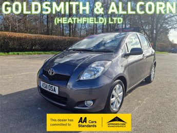 Toyota Yaris 1.33 Dual VVT-i T Spirit Hatchback 5dr Petrol Manual Euro 5 (s/s
