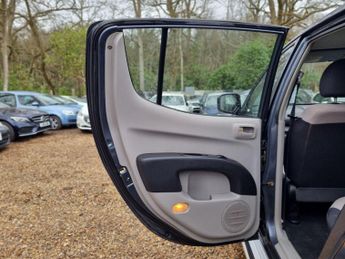 Mitsubishi L200 2.5 DI-D 4Life 4WD 4dr