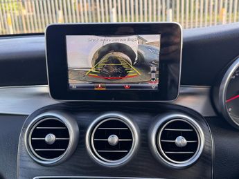 Mercedes-Benz C Class 2.1 C220d AMG Line (Premium) Coupe 2dr Diesel G-Tronic+ Euro 6 (