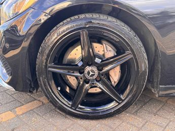 Mercedes-Benz C Class 2.1 C220d AMG Line (Premium) Coupe 2dr Diesel G-Tronic+ Euro 6 (