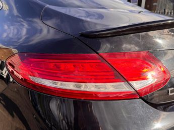 Mercedes-Benz C Class 2.1 C220d AMG Line (Premium) Coupe 2dr Diesel G-Tronic+ Euro 6 (