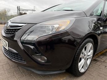 Vauxhall Zafira Tourer 1.4i Turbo SRi MPV 5dr Petrol Auto Euro 6 (140 ps)