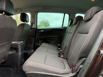 Vauxhall Zafira Tourer 1.4i Turbo SRi MPV 5dr Petrol Auto Euro 6 (140 ps)
