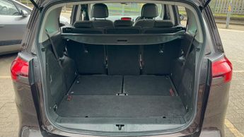 Vauxhall Zafira Tourer 1.4i Turbo SRi MPV 5dr Petrol Auto Euro 6 (140 ps)