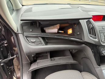 Vauxhall Zafira Tourer 1.4i Turbo SRi MPV 5dr Petrol Auto Euro 6 (140 ps)