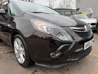 Vauxhall Zafira Tourer 1.4i Turbo SRi MPV 5dr Petrol Auto Euro 6 (140 ps)