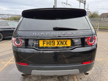 Land Rover Discovery Sport 2.0 TD4 Landmark SUV 5dr Diesel Auto 4WD Euro 6 (s/s) (180 ps)