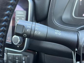 Nissan LEAF 40kWh N-Connecta Hatchback 5dr Electric Auto (150 ps)