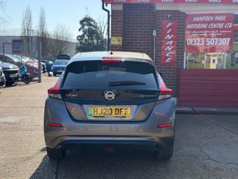 Nissan LEAF 40kWh N-Connecta Hatchback 5dr Electric Auto (150 ps)