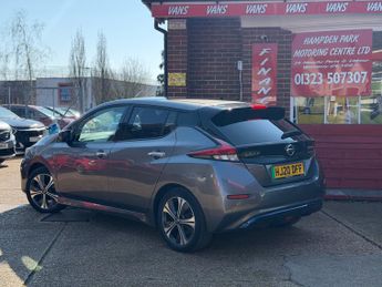 Nissan LEAF 40kWh N-Connecta Hatchback 5dr Electric Auto (150 ps)