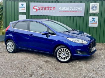 Ford Fiesta 1.0T EcoBoost Titanium Hatchback 5dr Petrol Powershift Euro 5 (1