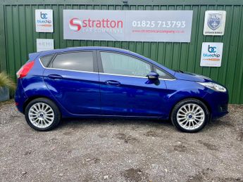 Ford Fiesta 1.0T EcoBoost Titanium Hatchback 5dr Petrol Powershift Euro 5 (1