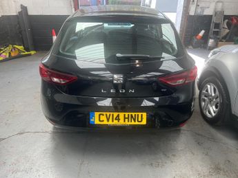 SEAT Leon 1.6 TDI CR SE Hatchback 5dr Diesel Manual Euro 5 (s/s) (105 ps)