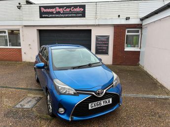 Toyota Yaris 1.33 Dual VVT-i Icon Hatchback 5dr Petrol Manual Euro 6 (99 ps)