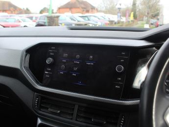 Volkswagen T-Cross 1.0 TSI Active SUV 5dr Petrol DSG Euro 6 (s/s) (110 ps)