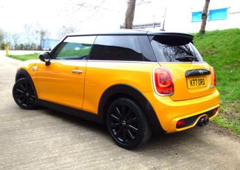 Mini Hatch 2.0 Cooper S Auto Euro 6 (s/s) 3dr