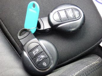 Mini Hatch 2.0 Cooper S Auto Euro 6 (s/s) 3dr