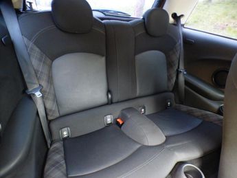 Mini Hatch 2.0 Cooper S Auto Euro 6 (s/s) 3dr