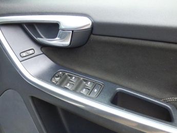 Volvo XC60 2.0 D4 R-Design Nav Auto Euro 6 (s/s) 5dr