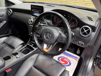 Mercedes-Benz A Class 1.5 A180d Sport (Executive) Hatchback 5dr Diesel 7G-DCT Euro 6 (
