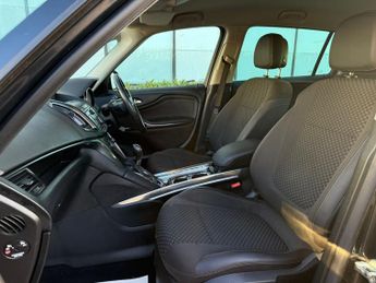 Vauxhall Zafira Tourer 1.4i Turbo SE MPV 5dr Petrol Auto Euro 6 (140 ps)
