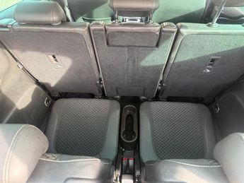 Vauxhall Zafira Tourer 1.4i Turbo SE MPV 5dr Petrol Auto Euro 6 (140 ps)