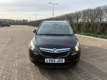 Vauxhall Zafira Tourer 1.4i Turbo SE MPV 5dr Petrol Auto Euro 6 (140 ps)