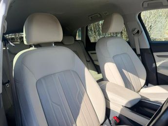 Audi e-tron 50 Technik SUV 5dr Electric Auto quattro 71.2kWh (313 ps)