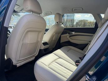 Audi e-tron 50 Technik SUV 5dr Electric Auto quattro 71.2kWh (313 ps)