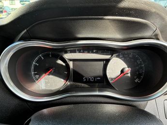 Vauxhall Viva SL 1.0i Hatchback 5dr Petrol Manual Euro 6 (75 ps)