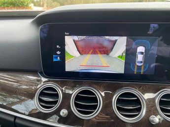Mercedes-Benz E Class 2.0 E220dh MHEV Sport Saloon 4dr Diesel Hybrid G-Tronic+ Euro 6 