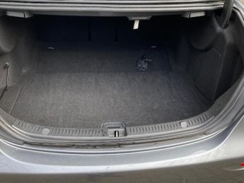Mercedes-Benz E Class 2.0 E220dh MHEV Sport Saloon 4dr Diesel Hybrid G-Tronic+ Euro 6 