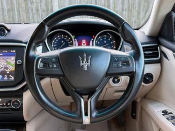 Maserati Ghibli 3.0 V6 S Saloon 4dr Petrol ZF Euro 5 (410 ps)