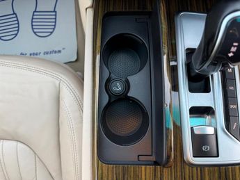 Maserati Ghibli 3.0 V6 S Saloon 4dr Petrol ZF Euro 5 (410 ps)