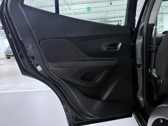 Vauxhall Mokka 1.4i Turbo Exclusiv SUV 5dr Petrol Auto 2WD Euro 6 (140 ps)