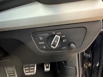 Audi Q5 2.0 TDI 40 S line SUV 5dr Diesel S Tronic quattro Euro 6 (s/s) (