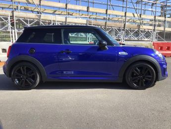 Mini Hatch 2.0 Cooper S Hatchback 3dr Petrol Steptronic Euro 6 (s/s) (192 p