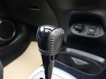 Toyota Yaris 1.5 VVT-h Orange Edition Petrol Hybrid E-CVT Euro 6 5dr Only 200