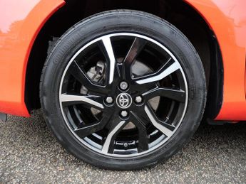 Toyota Yaris 1.5 VVT-h Orange Edition Petrol Hybrid E-CVT Euro 6 5dr Only 200