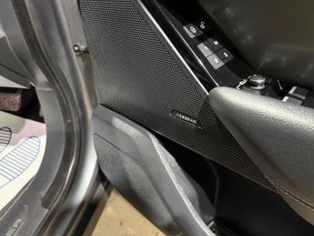 Land Rover Range Rover Velar 2.0 D180 S SUV 5dr Diesel Auto 4WD Euro 6 (s/s) (180 ps)