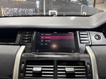 Land Rover Discovery Sport 2.0 TD4 SE Tech SUV 5dr Diesel Auto 4WD Euro 6 (s/s) (180 ps)