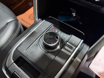 Land Rover Discovery Sport 2.0 TD4 SE Tech SUV 5dr Diesel Auto 4WD Euro 6 (s/s) (180 ps)