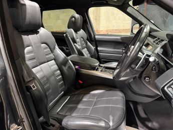 Land Rover Range Rover Sport 3.0 SD V6 Autobiography Dynamic SUV 5dr Diesel Auto 4WD Euro 6 (
