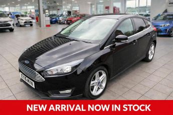 Ford Focus 1.0T EcoBoost Zetec Navigation Hatchback 5dr - 20 POUNDS ROAD TA