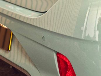 Hyundai i10 1.0 Premium Hatchback 5dr Petrol Auto - ONLY 37000 MILES - AUTOM