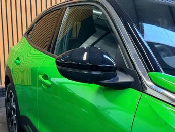 Vauxhall Mokka 50kWh Ultimate SUV 5dr Electric Auto (136 ps) - ONLY 8000 MILES 