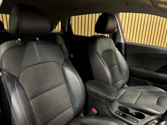 Kia Niro 1.6 GDi 2 SUV 5dr Petrol Hybrid DCT - AUTOMATIC - ONE OWNER -
