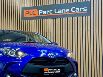 Toyota Yaris 1.5 VVT-h Icon Hatchback 5dr Petrol Hybrid E-CVT -AUTOMATIC - 60
