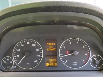 Mercedes-Benz A Class 1.5 A160 Elegance SE Hatchback 5dr Petrol CVT (162 g/km, 95 bhp)